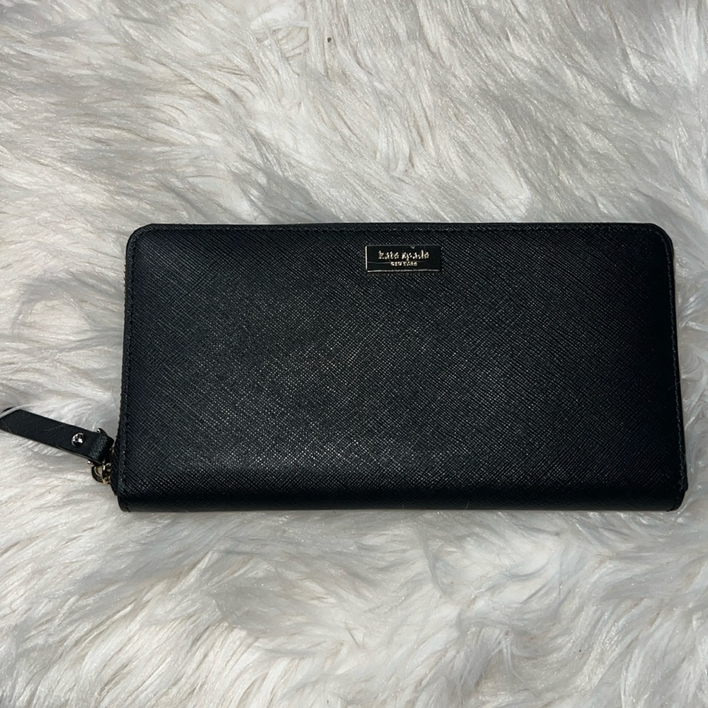 Kate Spade Black Laurel Way Wallet